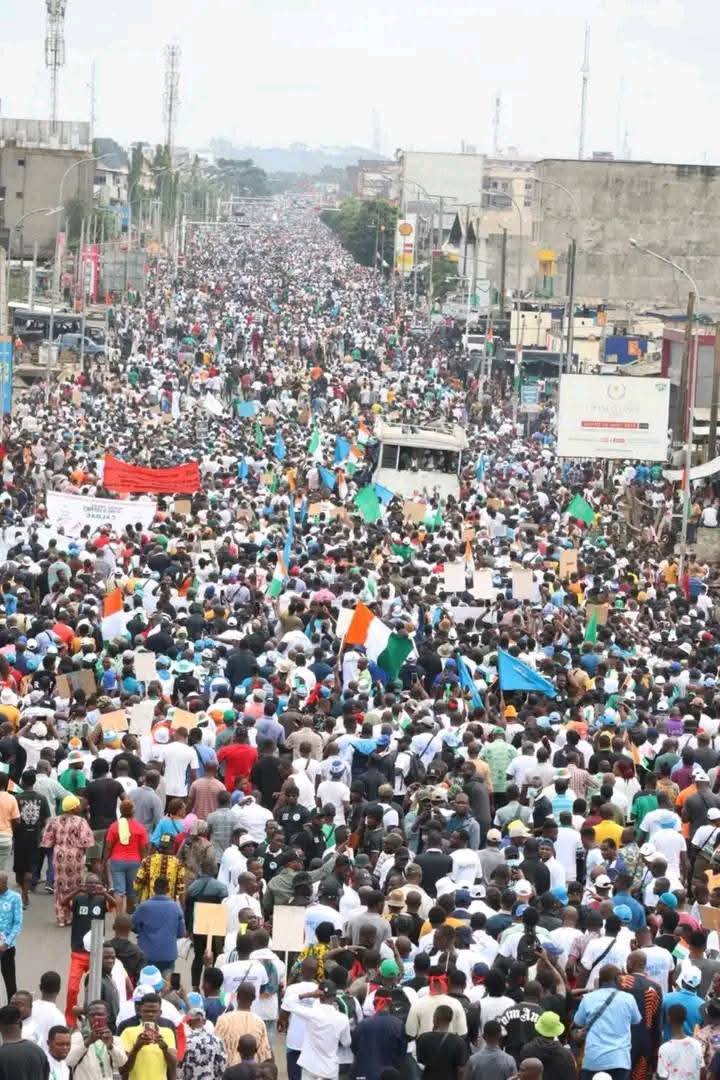 Côte d’Ivoire : l’opposition ivoirienne unit ses forces à Yopougon contre un quatrième mandat