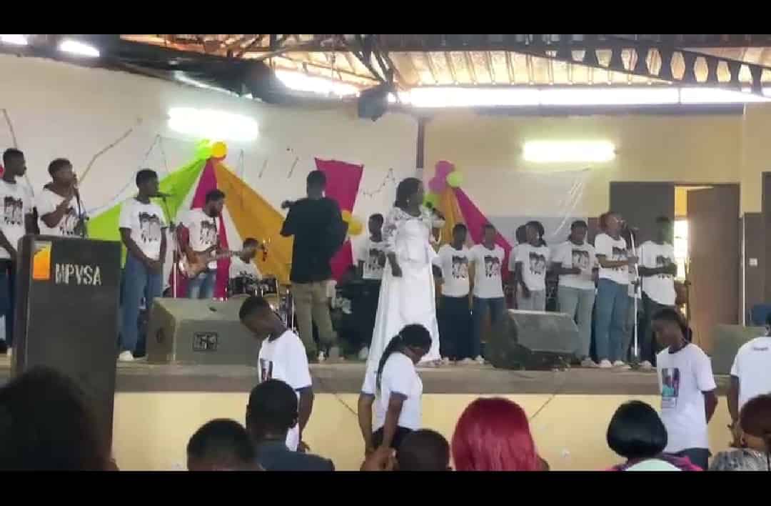 Côte d’Ivoire : la chantre- évangéliste Apata Rose en concert à Akoupé 