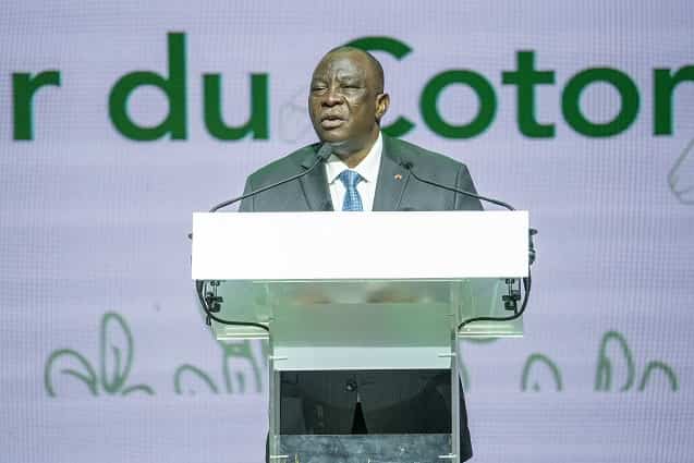 Côte d’Ivoire / campagne 2025 de la noix de cajou : le prix bord champ fixé à 425 FCFA/Kg 