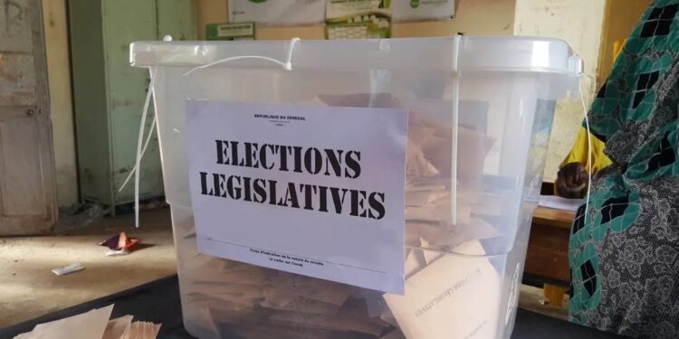 Dans le cadre des élections législatives au Sénégal, la Direction générale des élections (DGE) a annoncé une mesure importante : la suppression du parrainage