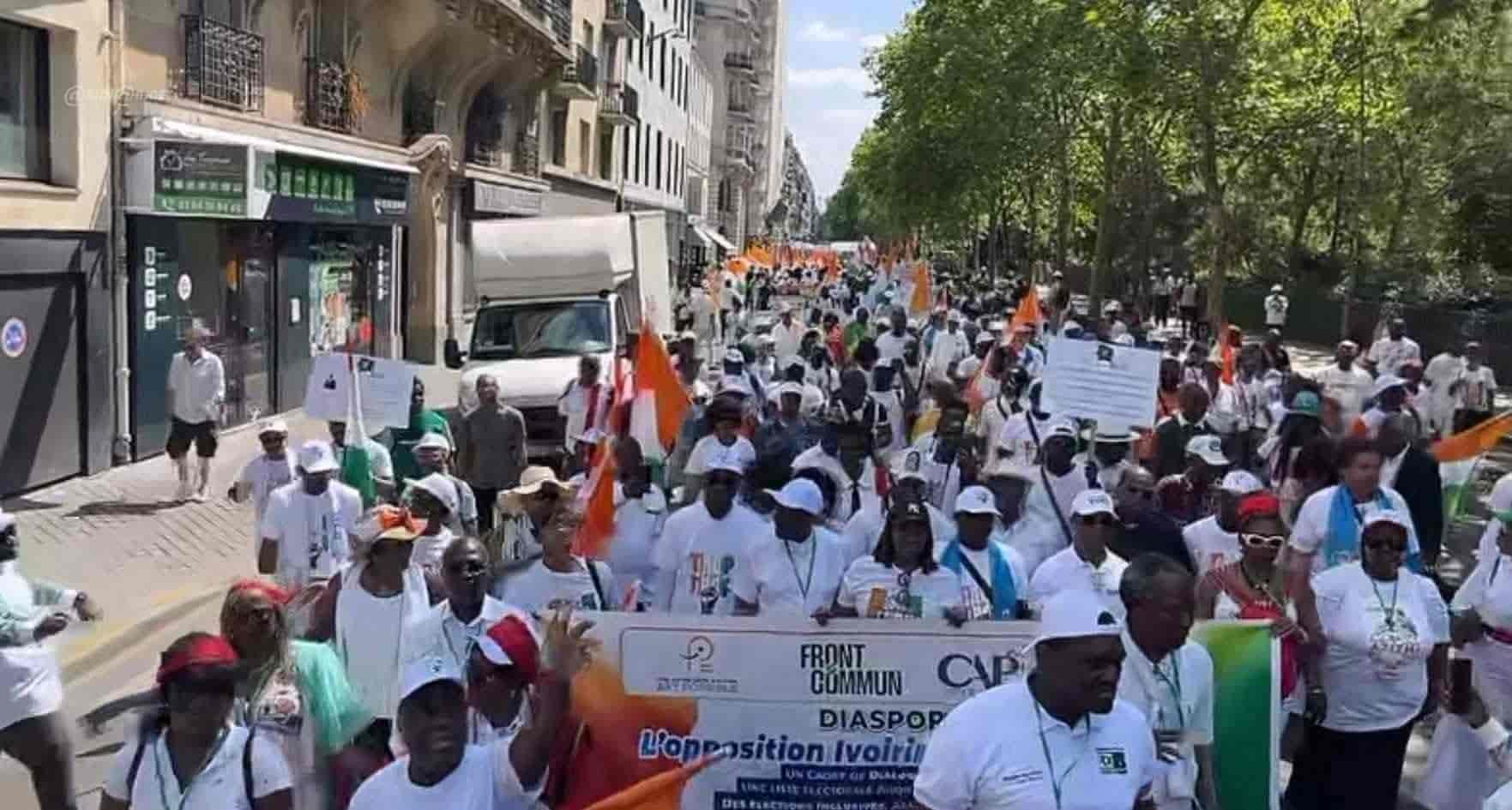 Paris : la diaspora ivoirienne interpelle la France sur la crise électorale