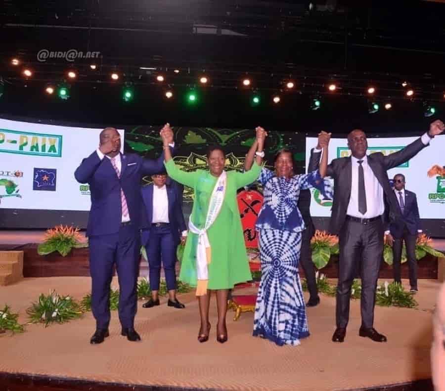 Présidentielle2025 en Côte d’Ivoire: la candidate du GP-PAIX, Henriette Lagou, investie Présidentielle2025 en Côte d’Ivoire: la candidate du GP-PAIX, Henriette Lagou, investie