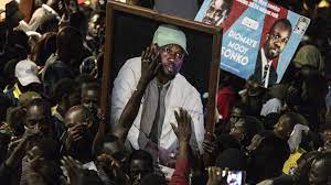 Présidentielle au Sénégal : libéré, l'opposant Ousmane Sonko prédit une large victoire de son parti
